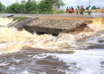 Okyereko Bridge overtopped, motorists advised to use alternative routes