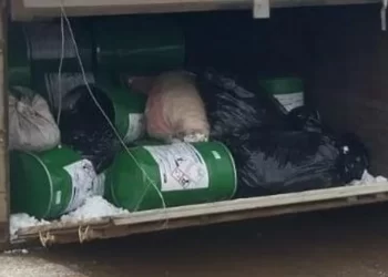 Concern in Kenya after toxic chemical stolen from toppled lorry