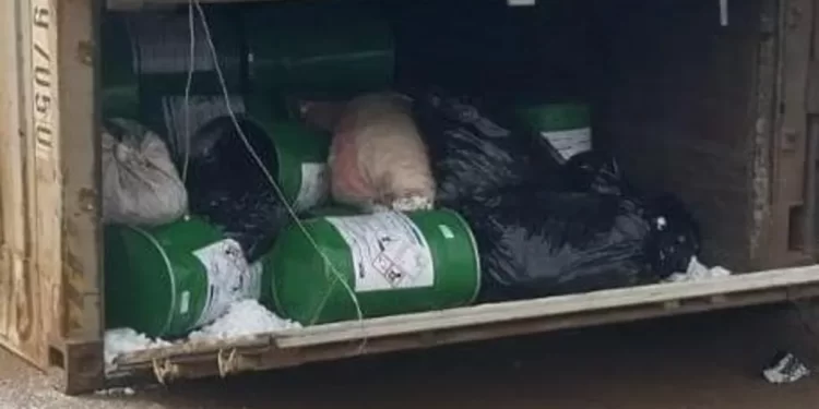 Concern in Kenya after toxic chemical stolen from toppled lorry