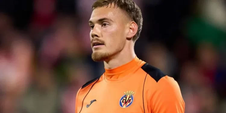 Chelsea sign keeper Jorgensen from Villarreal