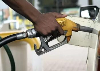 Fuel costs rise, diesel approaching GHȼ15 per litre.