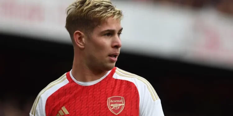 Fulham agree club record fee for Arsenal's Smith Rowe