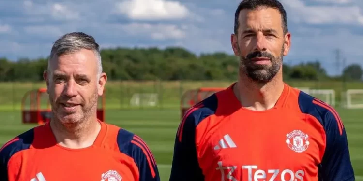 Van Nistelrooy returns to Man Utd in coaching reshuffle