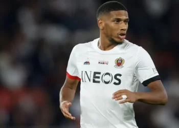 West Ham agree loan deal for Nice defender Todibo
