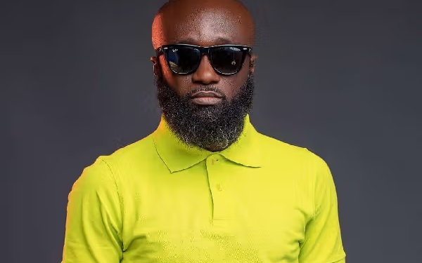 Entertainment pundit, Kweku Osei Koranteng Asiedu (KOKA) has mentioned that he made the latest single of King Paluta, "Makoma" a hit after critiquing the singer's voice.