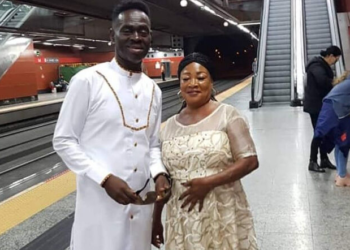 Maame Tiwaa, a respected figure in the Ghanaian gospel music industry, has finally spoken out about the troubling allegations that she is involved in a secret affair with fellow gospel artist Yaw Sarpong.