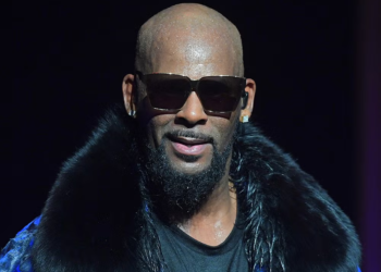 R Kelly rises to stardom amidst scars and court case