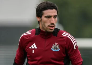 Tonali 'in squad' for Cup game as ban ends - Howe