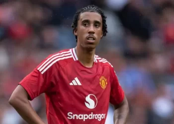 Yoro out for three months and Hojlund six weeks