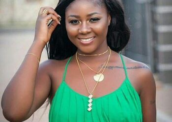 I have a calling to be a prophetess– Salma Mumin