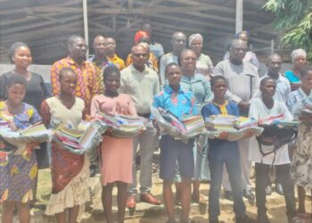dlaid-donates-educational-materials-to-10-brilliant-but-needy-learners