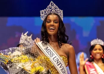 South Africa to strip beauty queen of ID documents