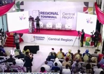 Gov’t Highlights Dev’t Milestones and Job Creation at Central Region Townhall Meeting