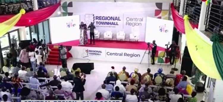 Gov’t Highlights Dev’t Milestones and Job Creation at Central Region Townhall Meeting