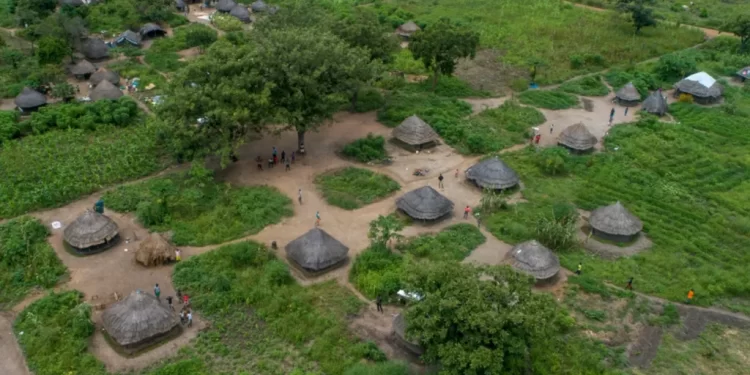 Lightning kills 13 children at Uganda refugee camp