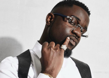 Messiah: A full Statement of Conquest From the Landlord, Sarkodie