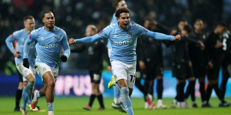 Lampard Heaps Praise on Aussie Youngster