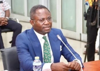 Health Minister Kwabena Mintah Akandoh has raised alarm over the increasing infiltration of illicit opioids into Ghana, describing it as a major public health and national security threat.