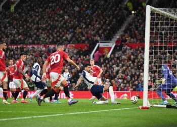 Man Utd's Achilles' Heel Tottenham Can Target