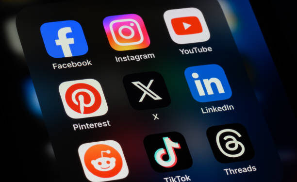 Five strategies to overcome an addiction to social media