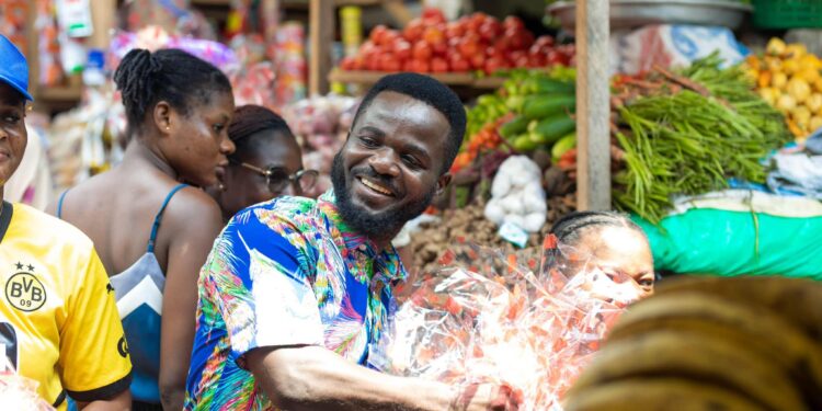 UCC SRC Spreads Love on Valentine’s Day with Market Women Appreciation Event
