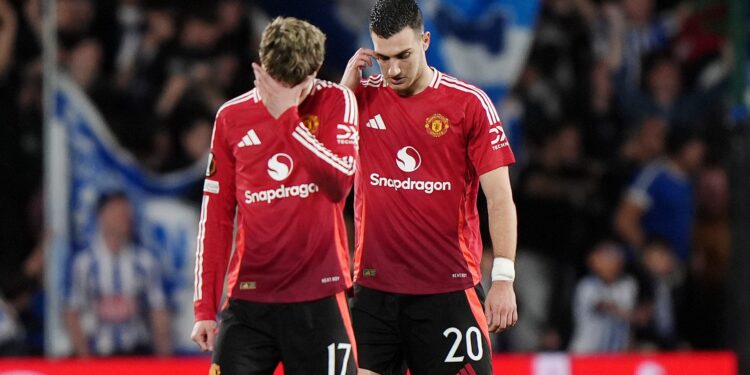 United's Europa League Tie Hangs in Balance