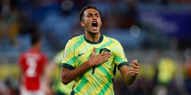 England Cruise in World Cup Qualifier