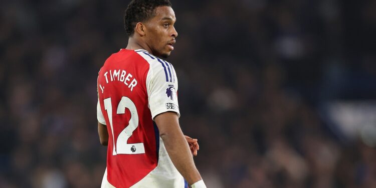 Defender Calls for Arsenal Mindset Change