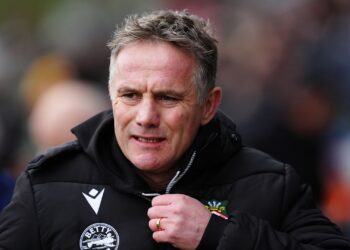 The Referee Under Fire