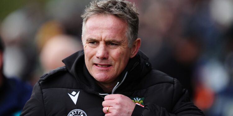 The Referee Under Fire