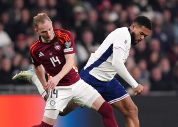 England Ease to Victory Over Latvia