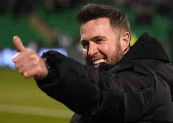 Hoops Boost with Hallgrimsson