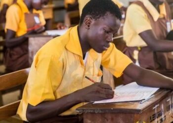 Hundreds of Basic Education Certificate Examination (BECE) candidates from selected schools in the Central and Western Regions have participated in a Special Aptitude Test organized by the Festive Kids International Foundation at the University of Cape Coast (UCC).