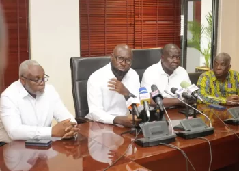 npp-minority-urges-ghanaians-to-defend-judiciary-amidst-petition-to-remove-chief-justice