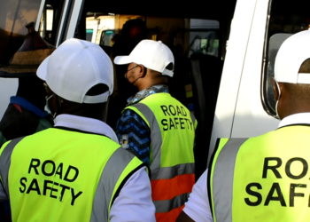 NRSA gives 21-day deadline to clear ads from footbridges