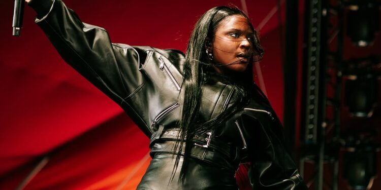 Amaarae defends her loyalty to Ghana amid criticism over Coachella performance