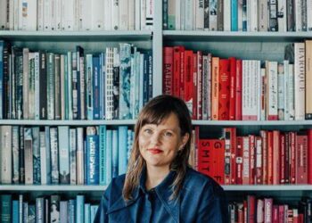 The growing resistance to AI: Voices against automation