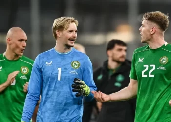Collins praises Kelleher as goalkeeper of stature