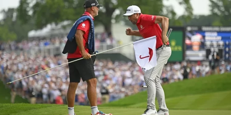 Bradley wins Travelers Championship, McIlroy ties for 6th