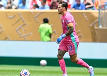 Ederson labels Manchester City exit reports as 'fake news'