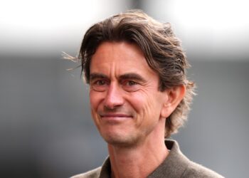 Tottenham make official approach for Thomas as new manager