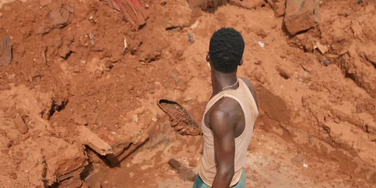 More than 700 believed dead in devastating Nigeria floods