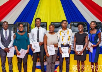 Faculty of Social Sciences recognizes 122 students for academic excellence