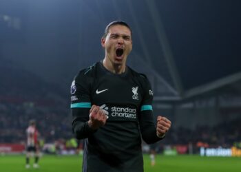 Mbeumo chooses between Man United and Spurs.