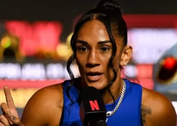 Taylor says 'enough is enough' to Amanda Serrano's team
