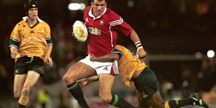 Former captain Johnson inspire Lions for second Test match