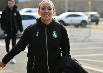 Zambra to debut as Shamrock interim coach, earns respect