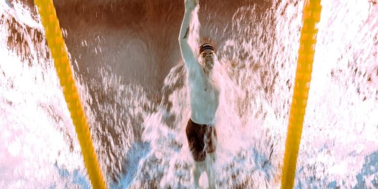 Weak' Wiffen fights through to World Aquatics final