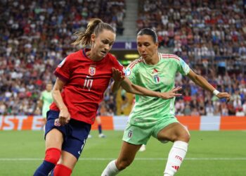 Italy makes history with win over former European champions