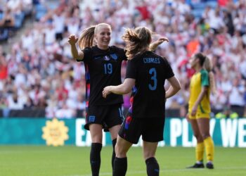 England's Lionesses issue Euros warning with dominant win